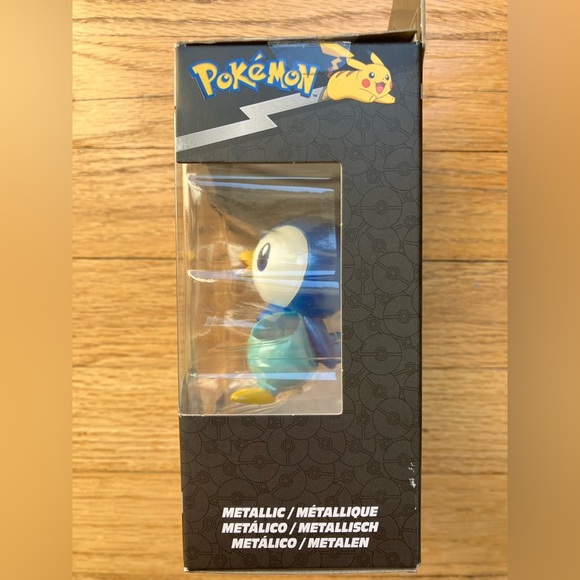 *NEW in box* Pokemon Select Piplup Metallic Figure (Series 2) - Picture 6 of 7